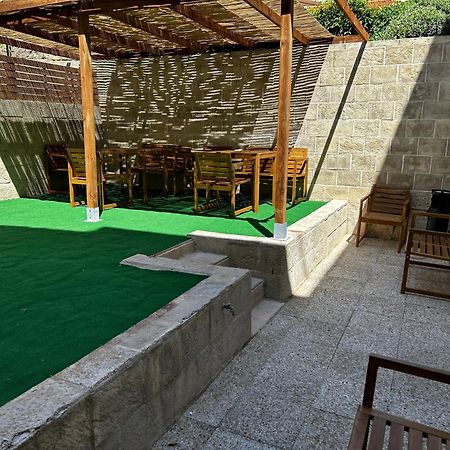 Bohobos Hostel Antibes Eksteriør billede
