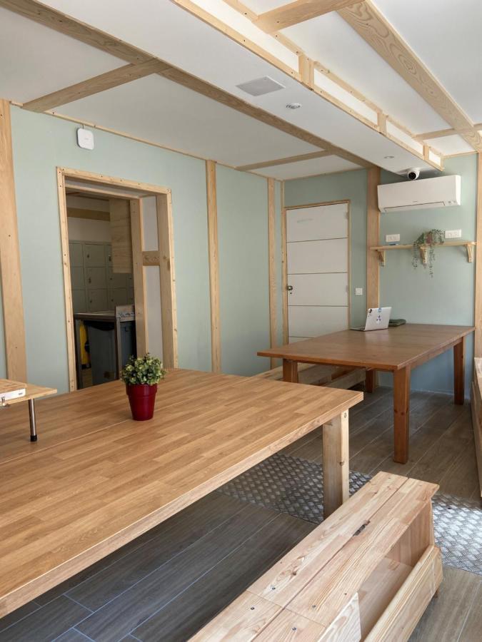 Bohobos Hostel Antibes Eksteriør billede
