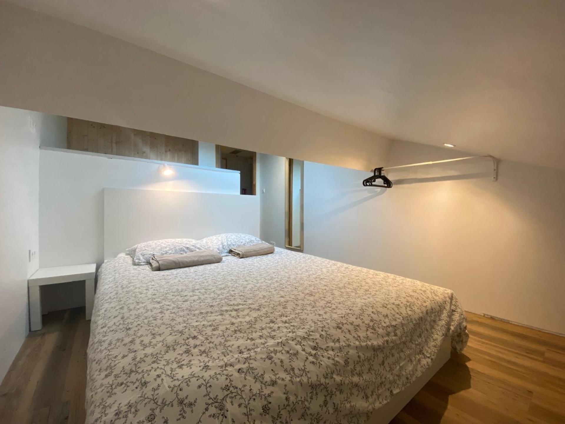Bohobos Hostel Antibes Eksteriør billede
