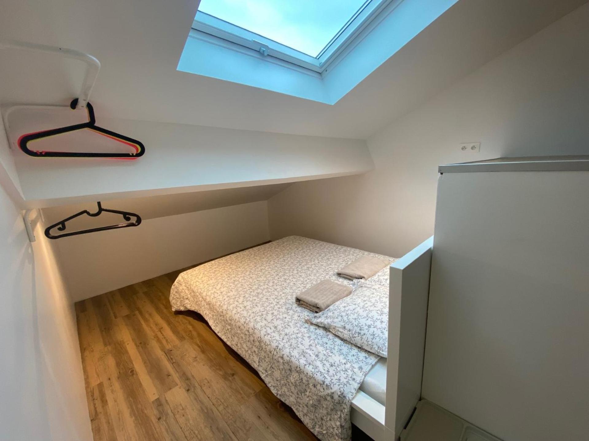 Bohobos Hostel Antibes Eksteriør billede