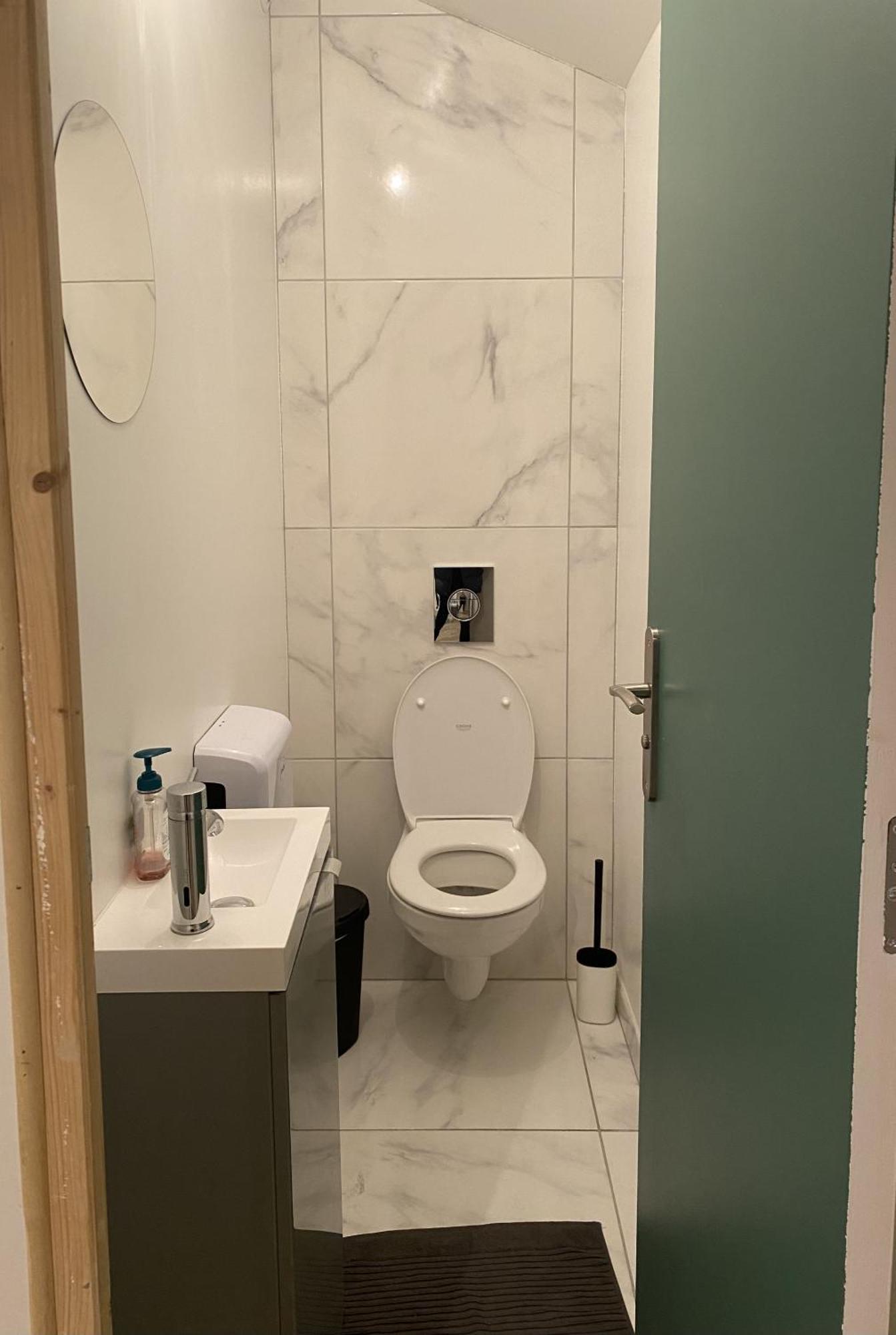 Bohobos Hostel Antibes Eksteriør billede