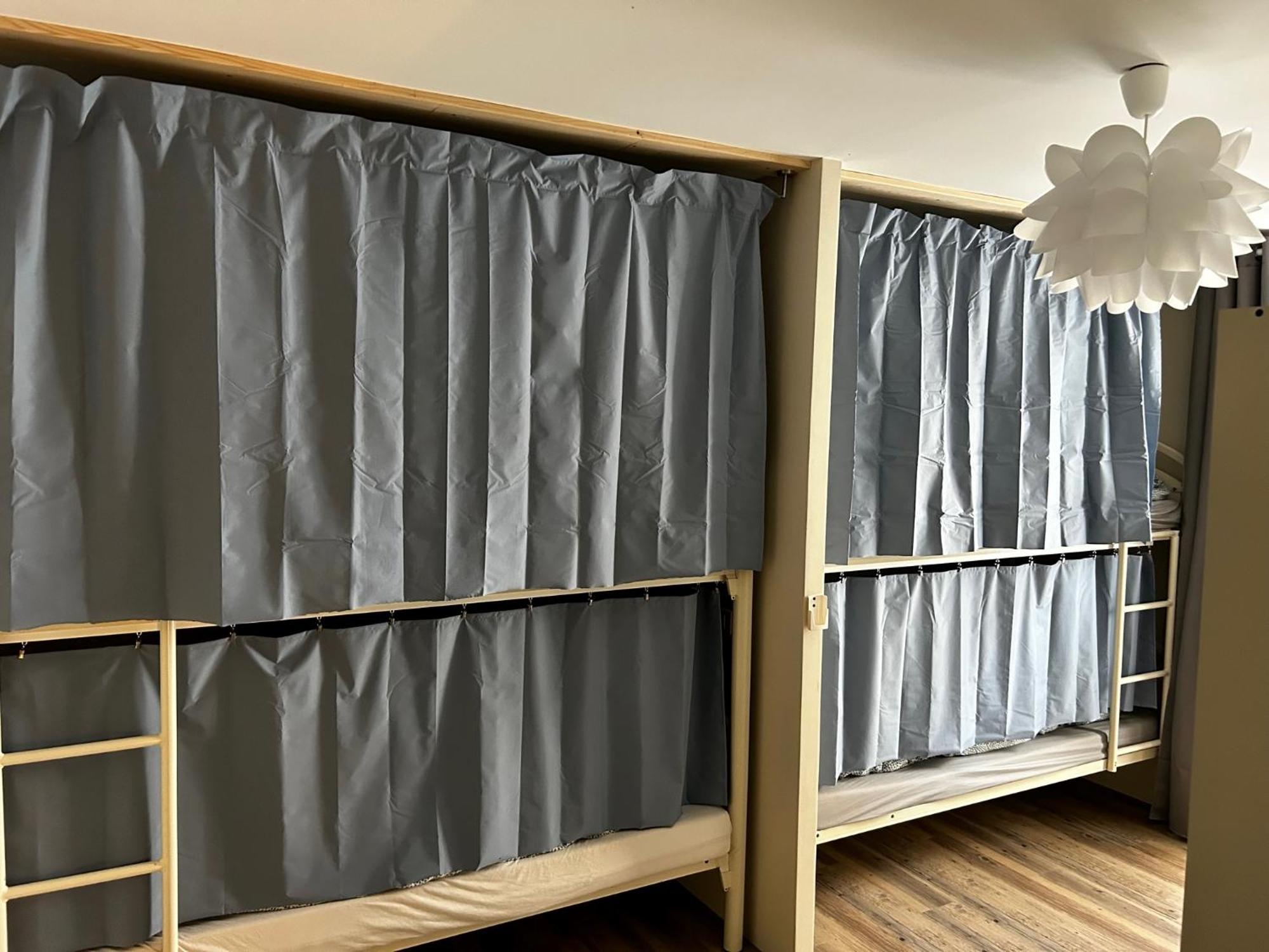 Bohobos Hostel Antibes Eksteriør billede